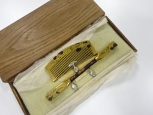 アンティーク　本鼈甲　漆塗り蒔絵　櫛・笄セット